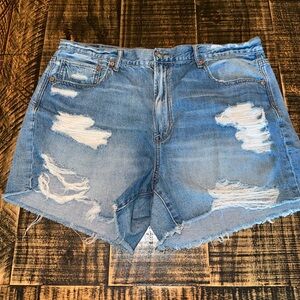 American Eagle size 14 90s Boyfriend Shorts